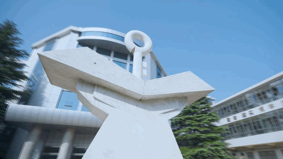 南京八大名校高考喜报,北大喜报背后的故事