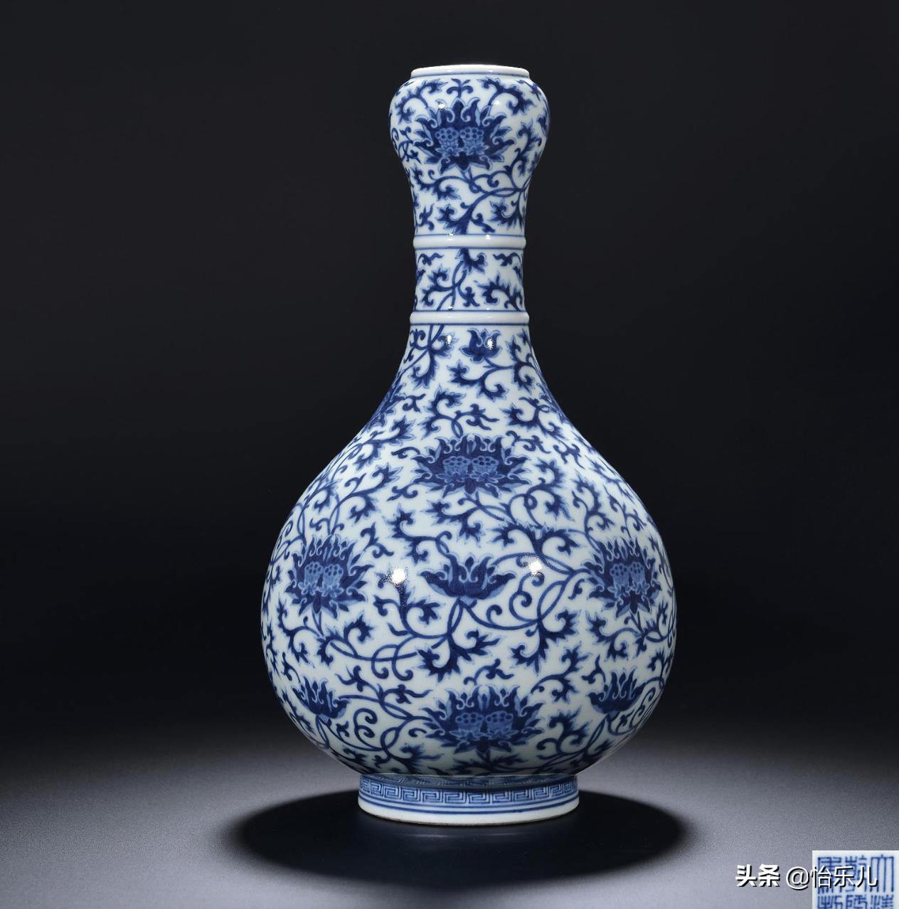 为何古今皆钟爱并蒂莲图？一片红情绿意，愿生生总开一处