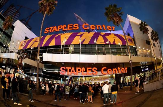 让詹皇起鸡皮疙瘩，让冷面小卡激动不已，斯台普斯到底有多神奇？