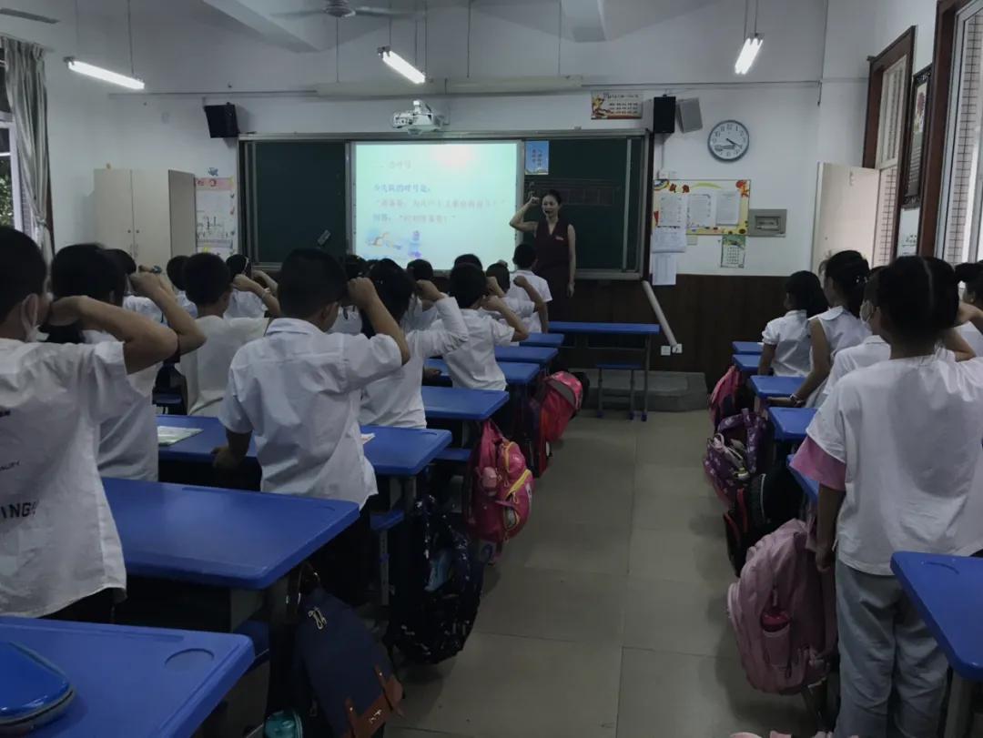 “展翅中国梦，腾飞我少年”福州市晋安区实验小学“从小学先锋，长大做先锋”少先队建队日系列活动简报