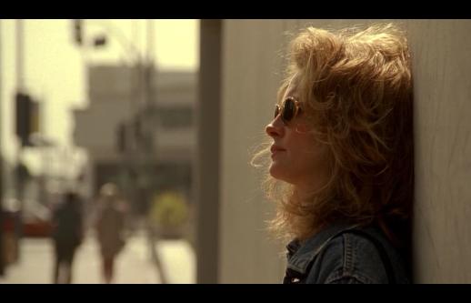 选美皇后穷困潦倒，竟靠着起诉280亿的大公司，一举成为百万富翁