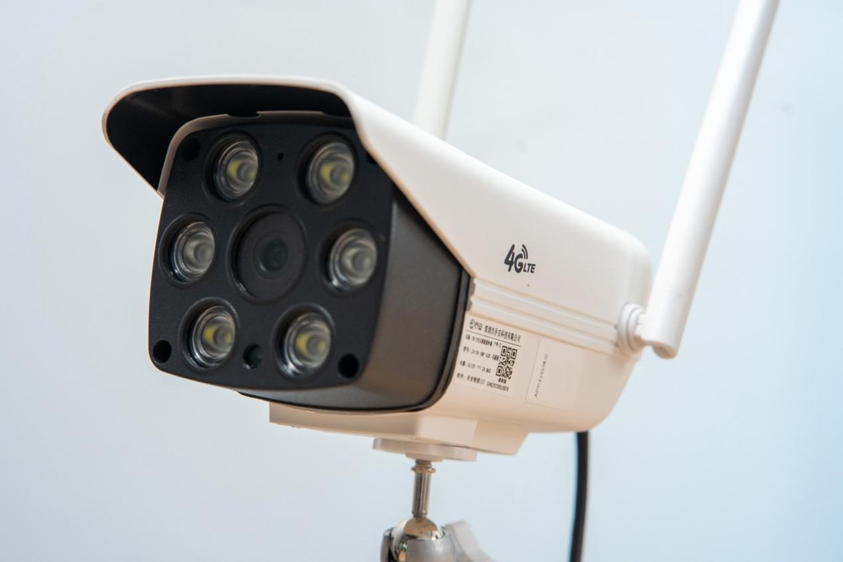 乔安智能监控摄像头带灯,乔安4g无线智能监控摄像头