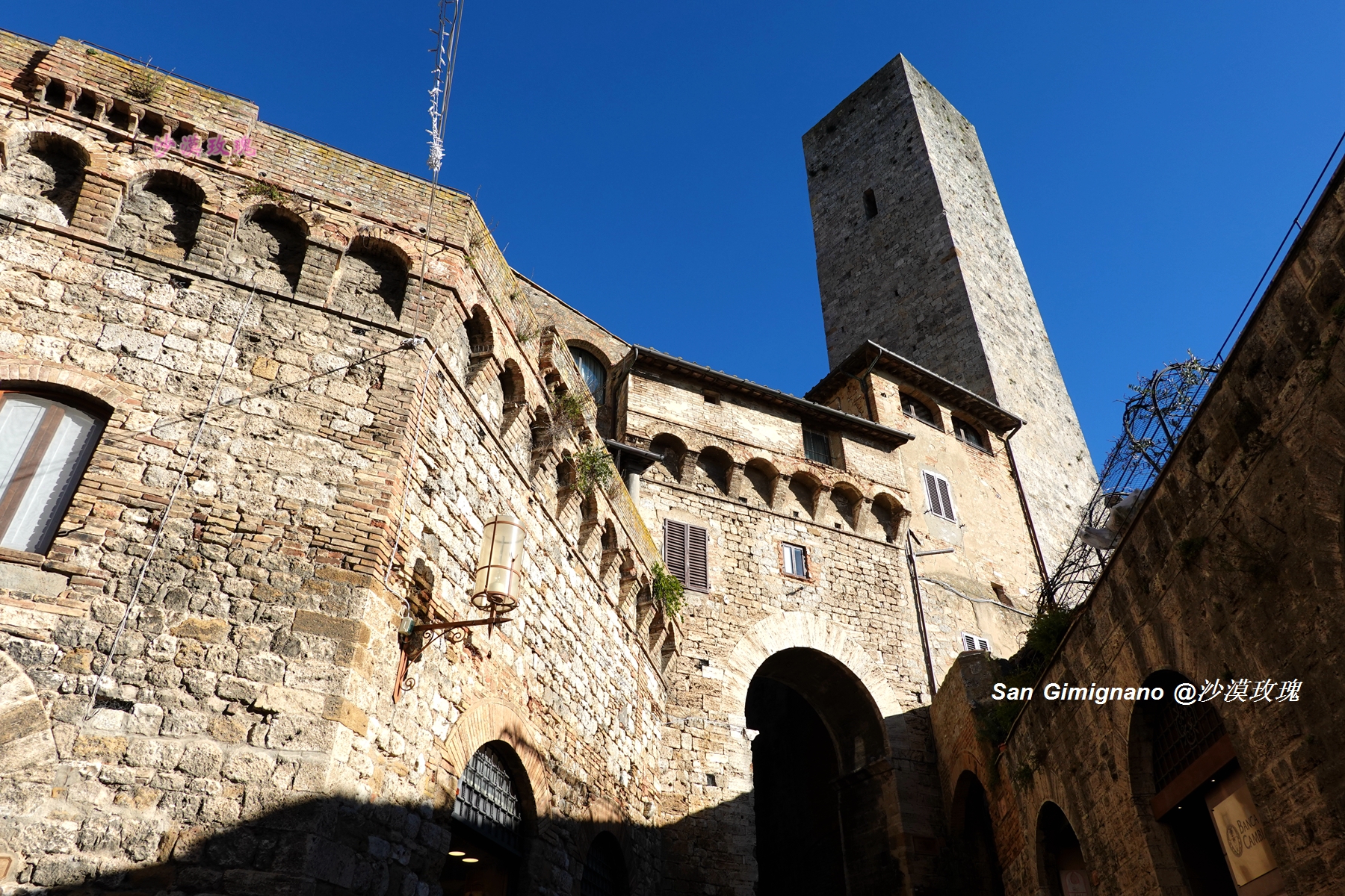 刺客信条2实景游戏大对比,刺客信条2是什么游戏