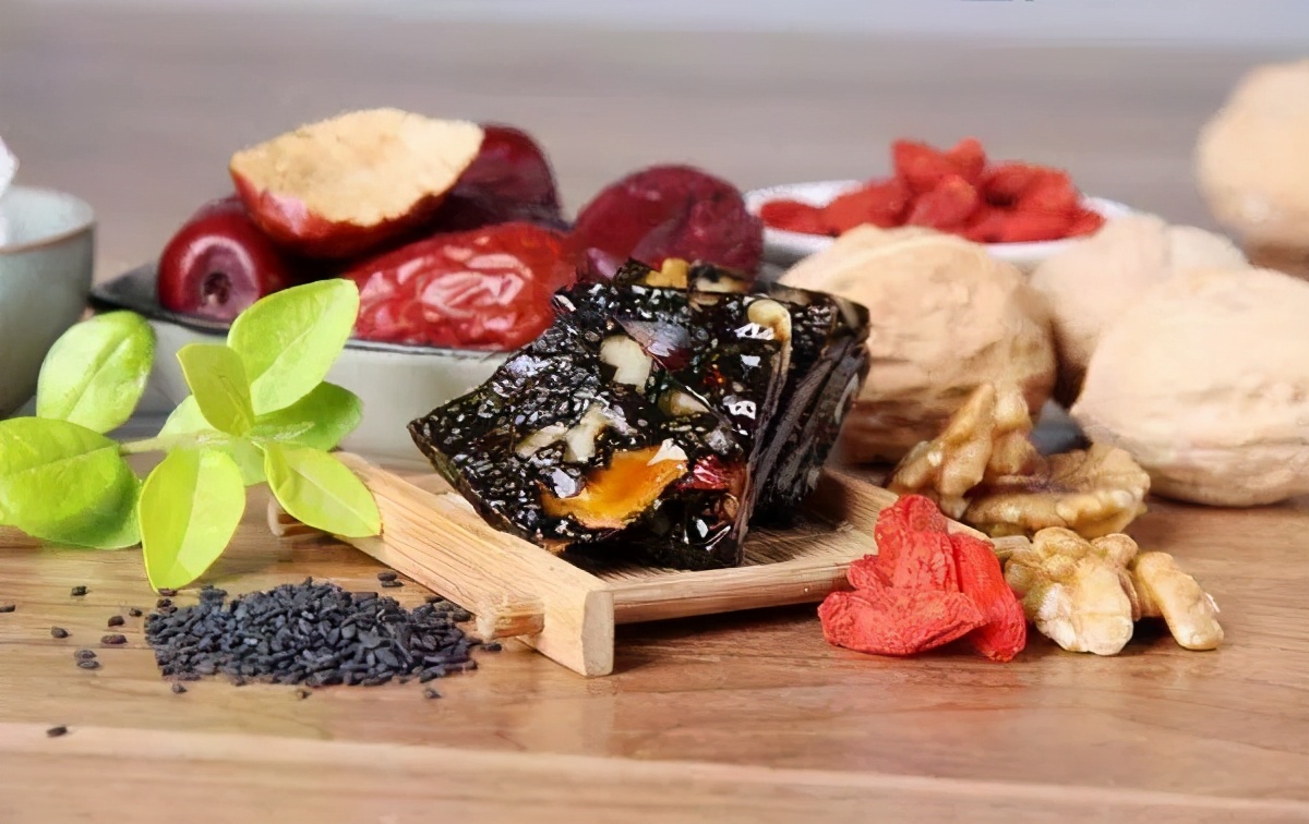 阿胶糕是滋补佳品吗,历史久远的阿胶糕