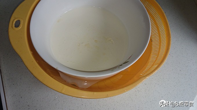 牛奶慕斯蛋糕最简单的制作方法,蓝莓果酱牛奶奶酪慕斯蛋糕8寸