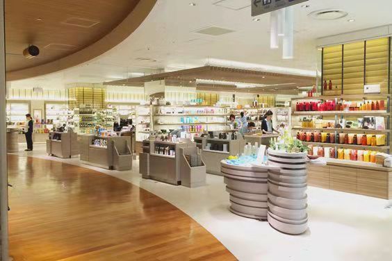 C2CC实地走访：国内实体店获客难，为何日本百货却爆满？