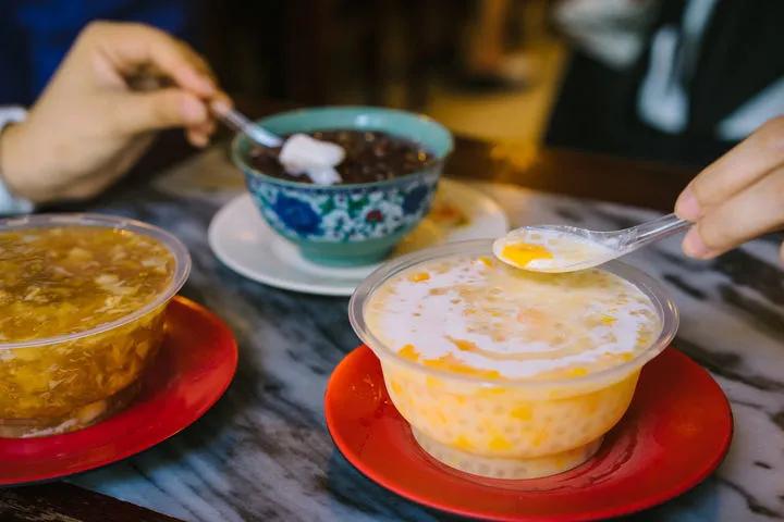 广州哪里有正宗化州糖水,为啥广州遍地都是猪脚饭