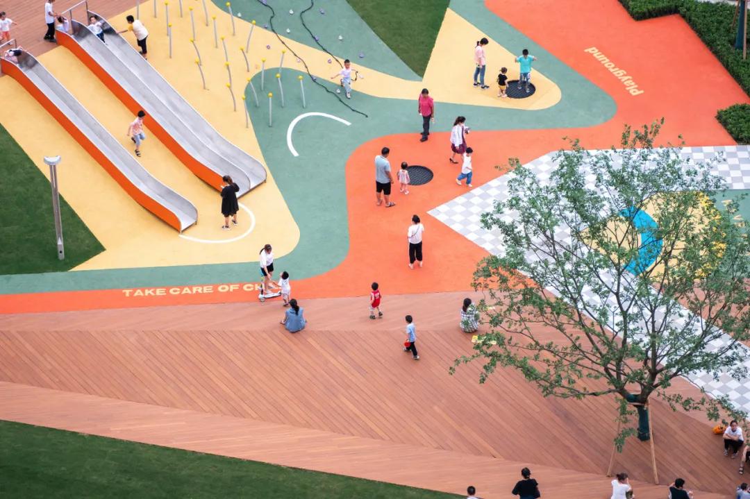 绗涗笢鑷诲搧,绗涗笢鑷诲搧浜戞箹鍗侀噷