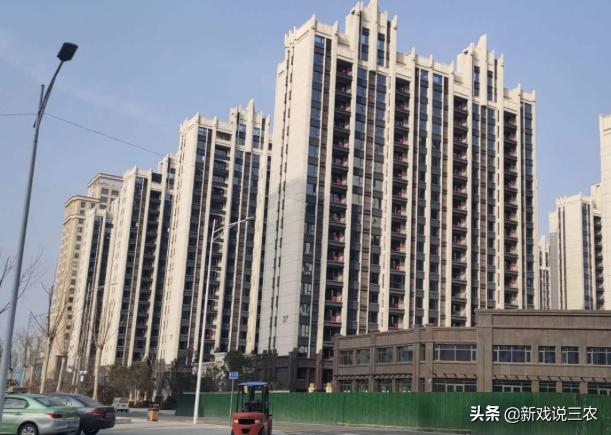 房价居高不降老百姓怎么办,房价越来越高老百姓怎么办