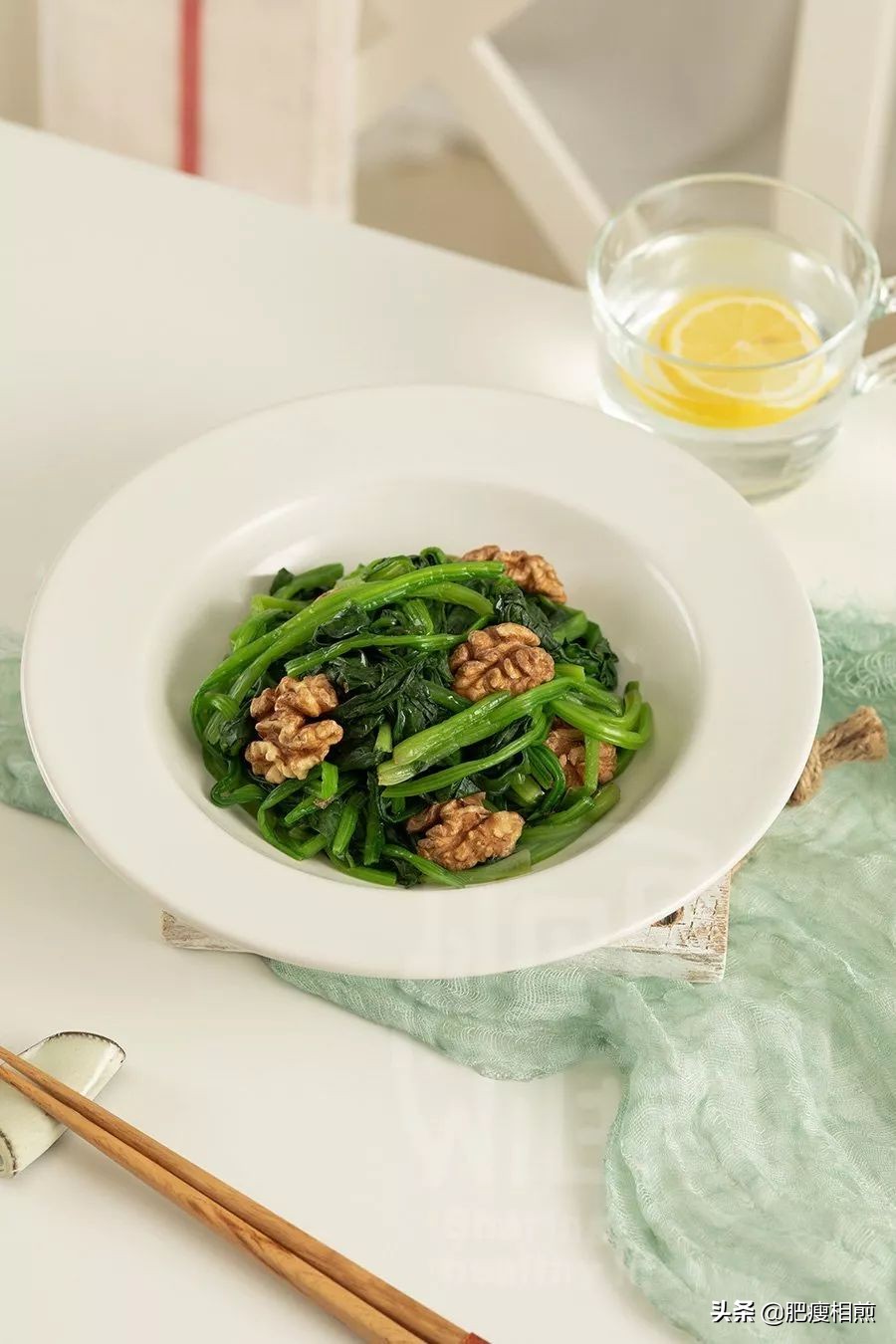 健康|天色已晚,吃颗桃仁醒醒脑吧