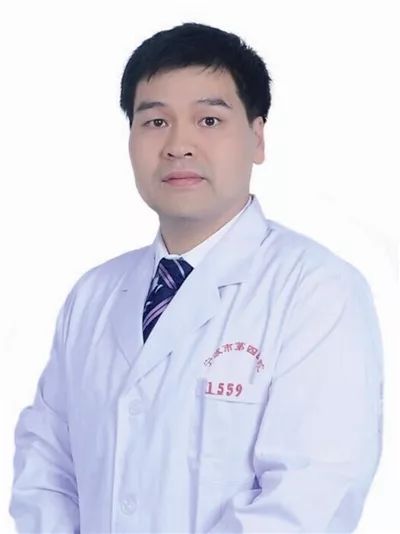 向广大患者致以新春的问候,向全国广大医务者祝贺医师节