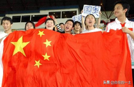 04雅典奥运会足球预选赛,超白金一代大逆转阿根廷