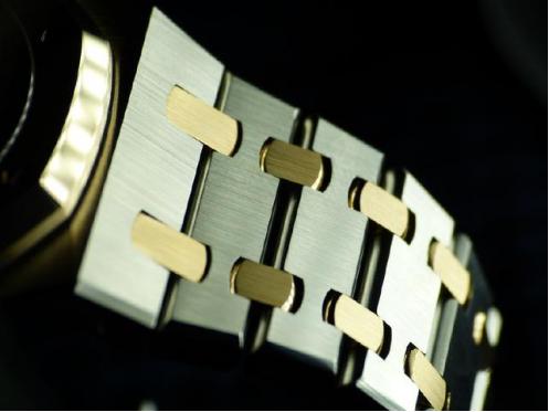 假表一眼就能看出来吗,假表和真表一般人能看出来吗