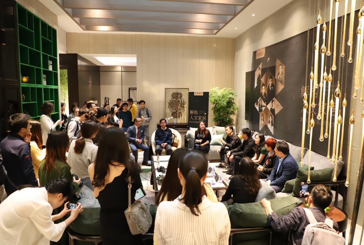 灞曚細楂樺厜鏃跺埢,楂樺厜鏃跺埢灞曡