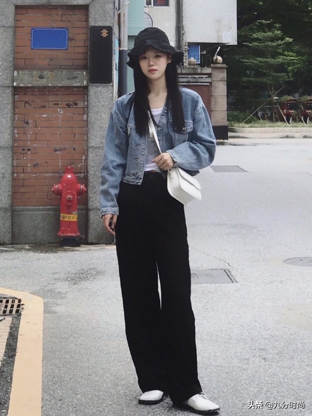 臀大女生穿什么裤子好看,臀大胯宽的人怎么搭配好看