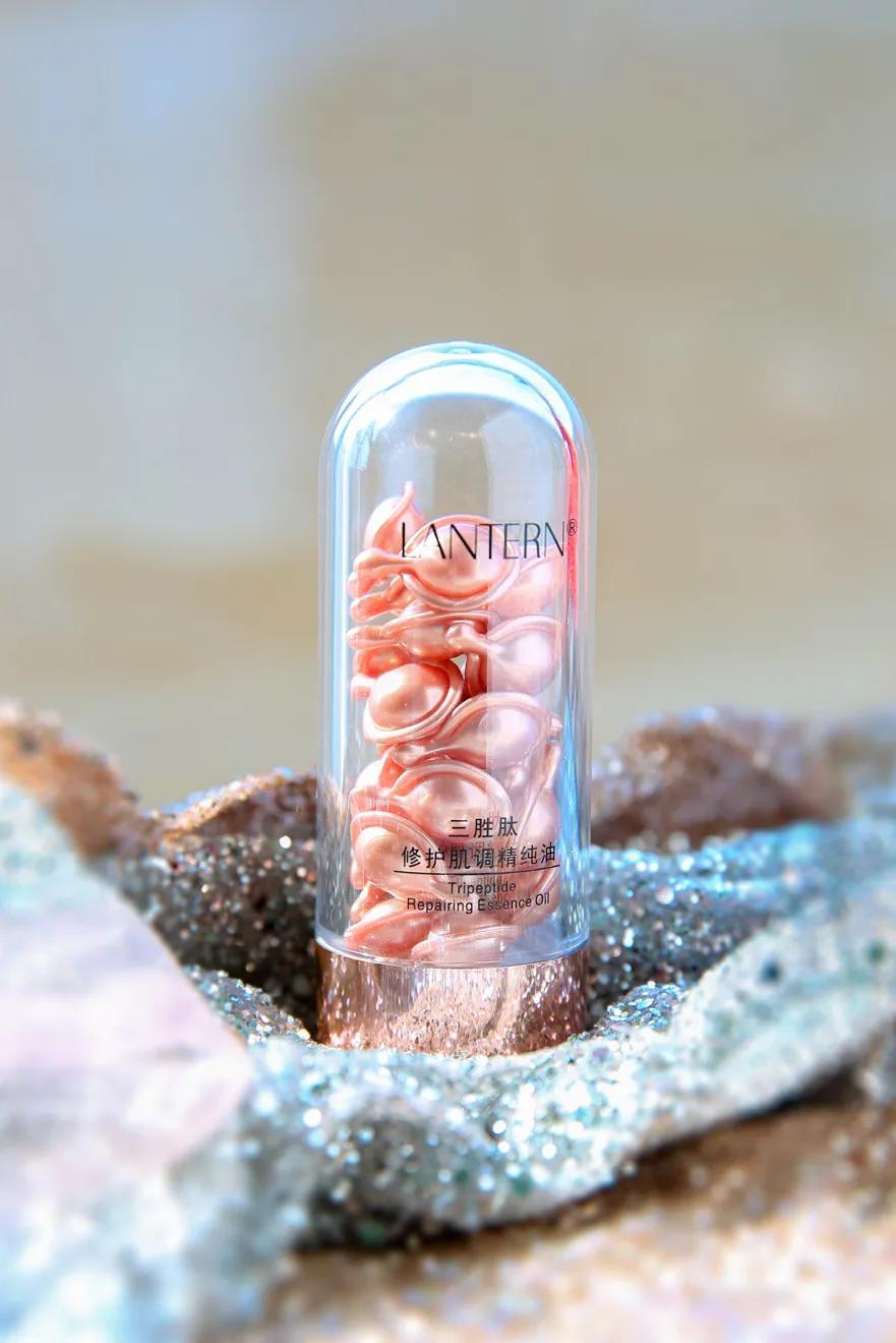 皮肤缺水用护肤品刺痛是怎么回事,护肤的时候皮肤有刺痛感怎么回事