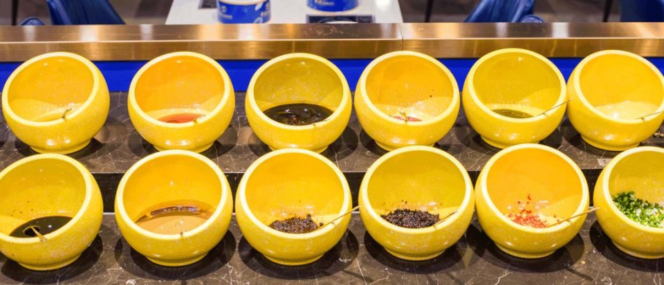 海鲜、火锅、烧烤任吃，在这小鸟胃也能吃回本