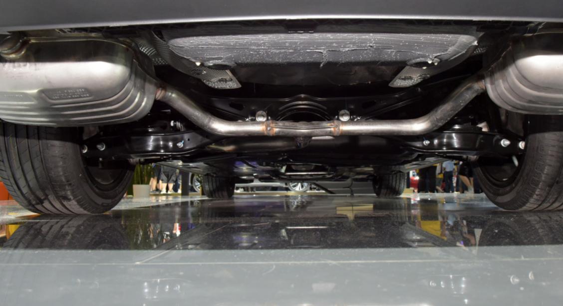 新款帕萨特悬挂,新款帕萨特正式亮相重回巅峰有望