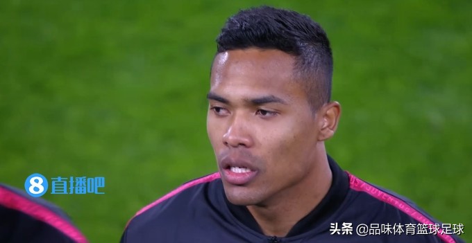 来自足坛最佳前锋的压迫感,欧洲媒体评选足坛历史最佳左后卫