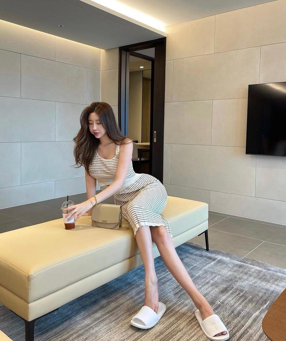 韩国健身女神s型曲线搭配,南韩身材比例最好的