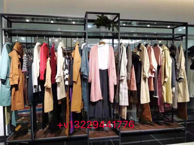 成都批发服装市场怎么拿货摆摊,成都最大的服装批发市场在哪里