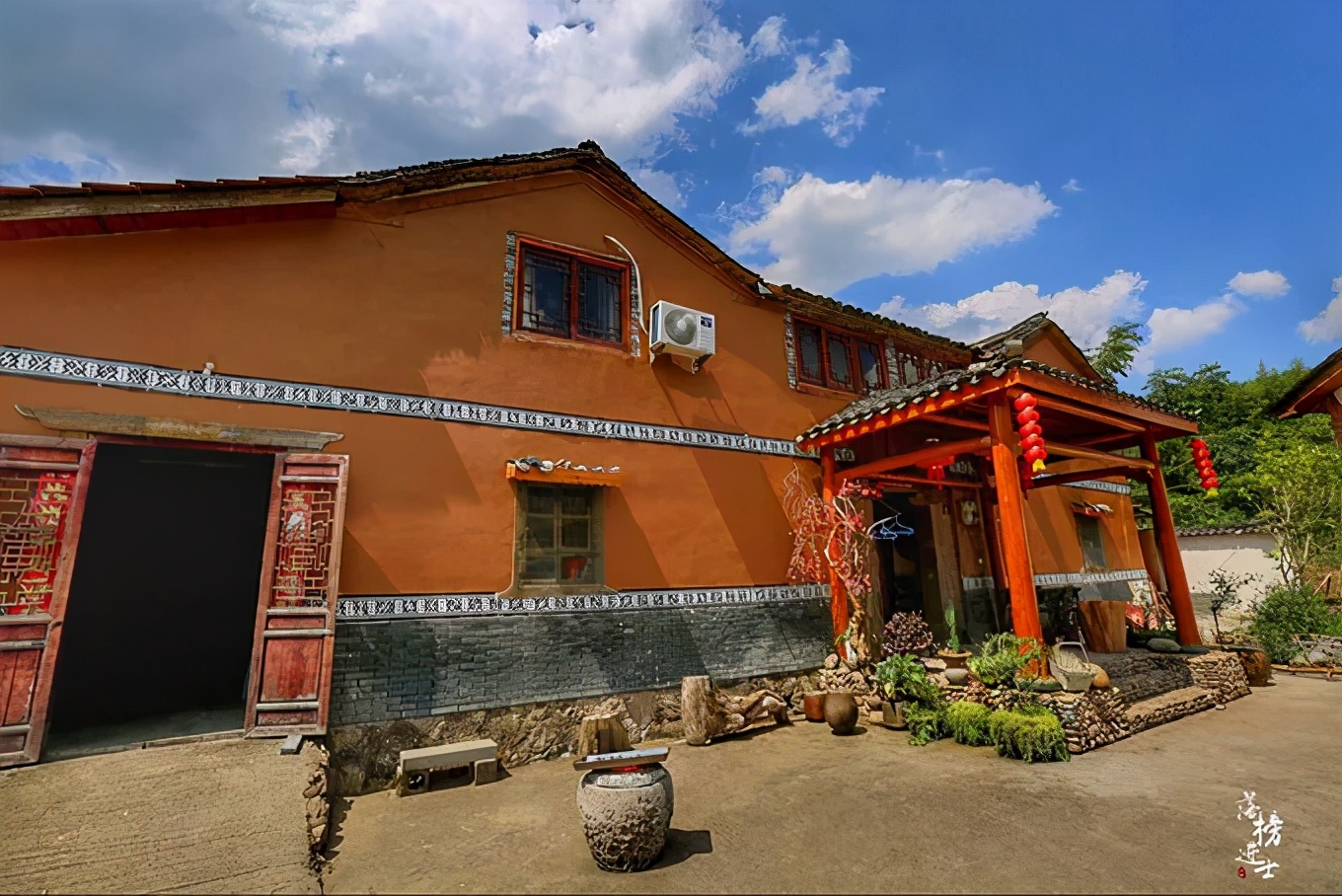 丽水上热搜,浙江丽水现萤火虫星海