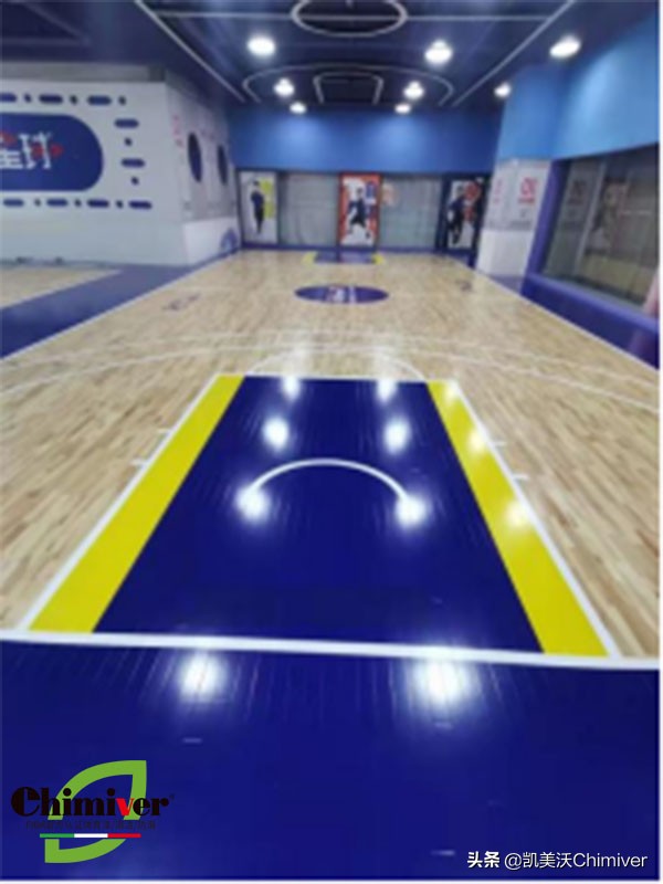 运动木地板彩漆,运动木地板漆施工视频