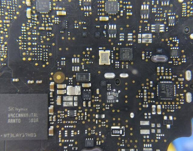 苹果笔记本问号闪烁不识别硬盘,苹果笔记本开机出现问号文件夹