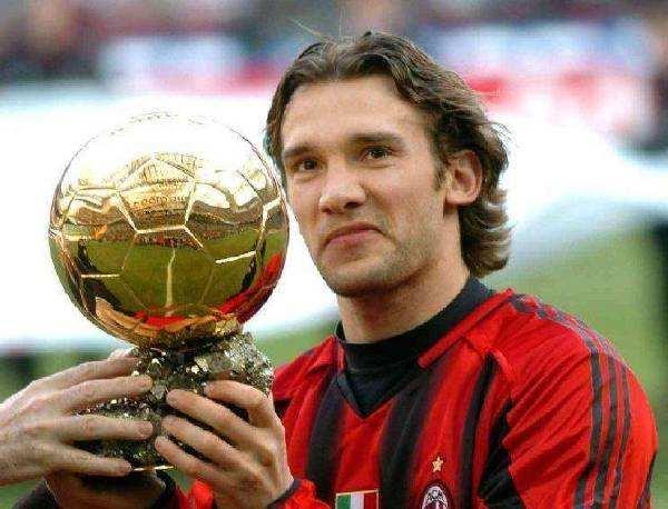 罗纳尔多梅西c罗天赋,罗纳尔多职业生涯完整版