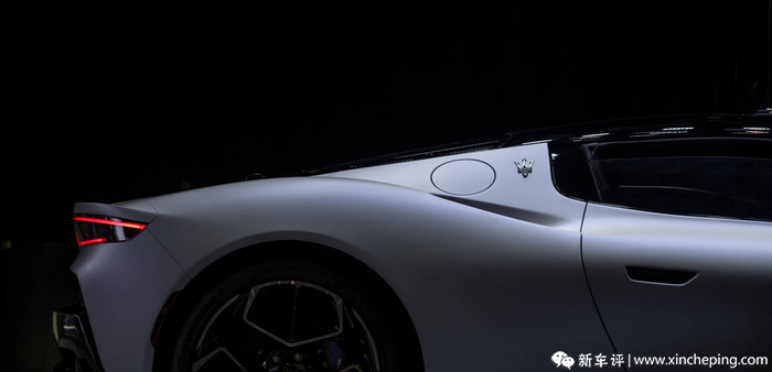 吉利星瑞和高尔夫8哪个更值得买,高尔夫和星瑞