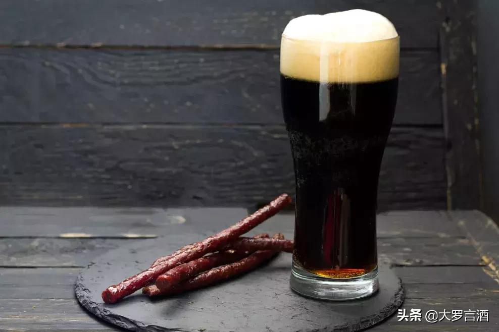 黑啤不醉人,黑啤不痛风