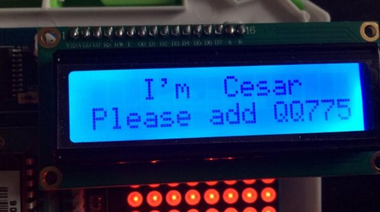 lcd1602滚动时钟,lcd1602显示功能的实现