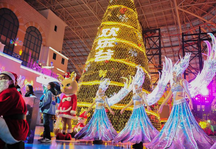 秋天去天津欢乐谷,冬天的童话