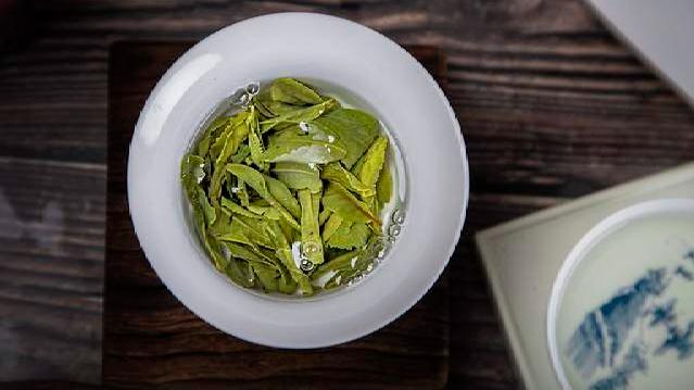 六大茶类的分类及代表茶,六大茶类的最佳品饮时间