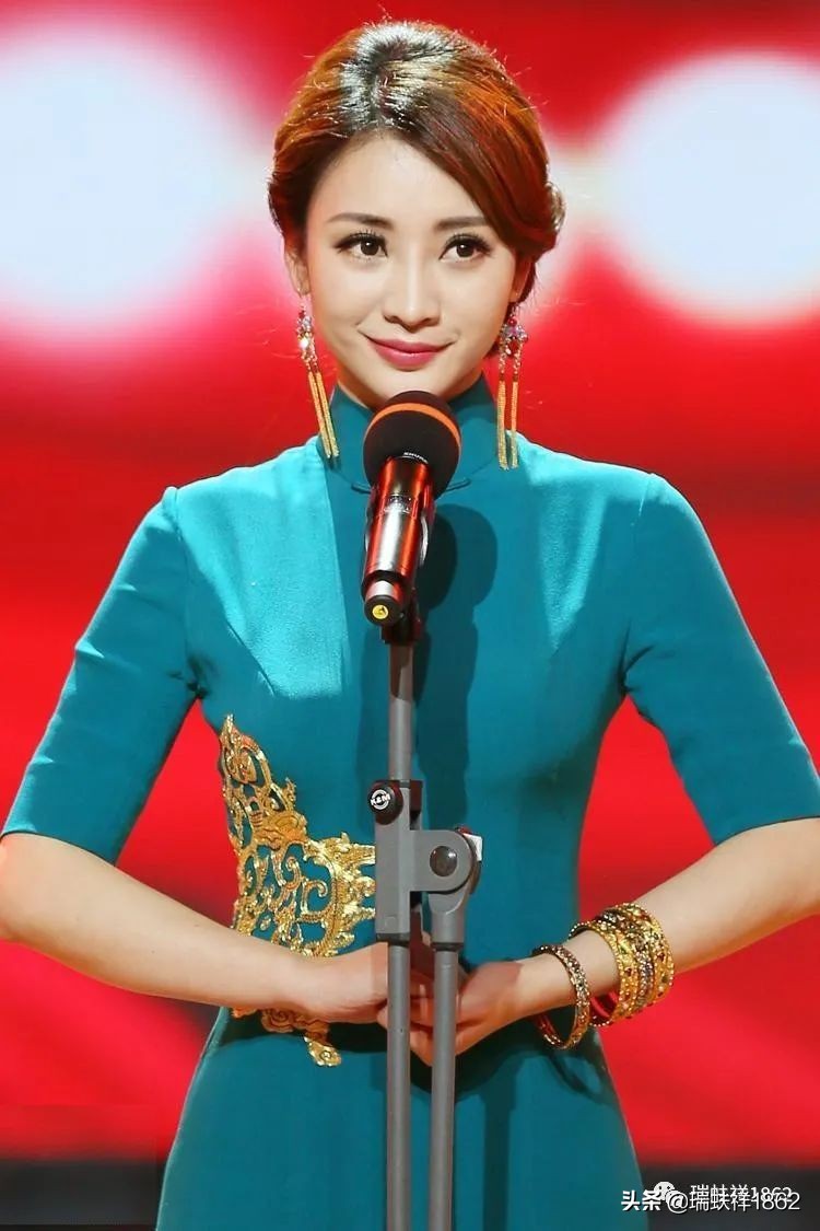 穿旗袍相遇,一袭旗袍邂逅一份宁静