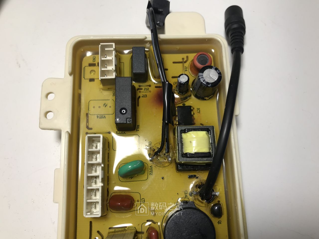 三洋全自动洗衣机故障码e8,三洋全自动洗衣机出现故障码e12