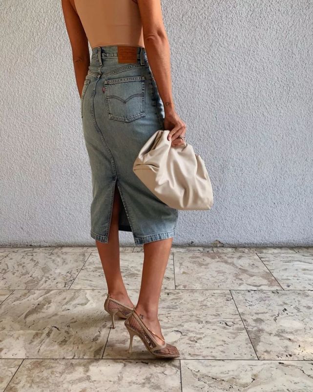 制假售假团伙涉案金额18亿,1个亿勾结lv专柜柜员制假售假