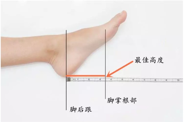 矮能穿平底鞋也能驾驭高跟鞋,平底鞋不显矮穿高跟鞋