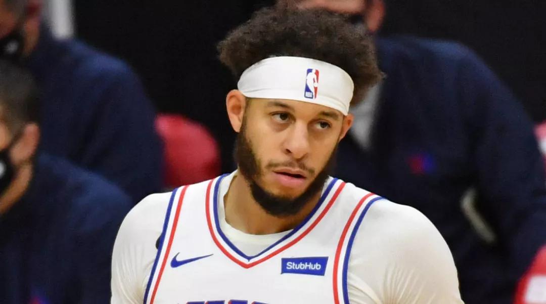 我就想知道,西蒙斯是怎么做到一直不射的?