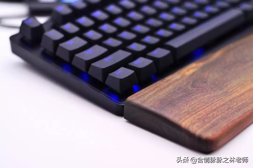 ikbcw210鏈烘閿洏璇勬祴,ikbcr300