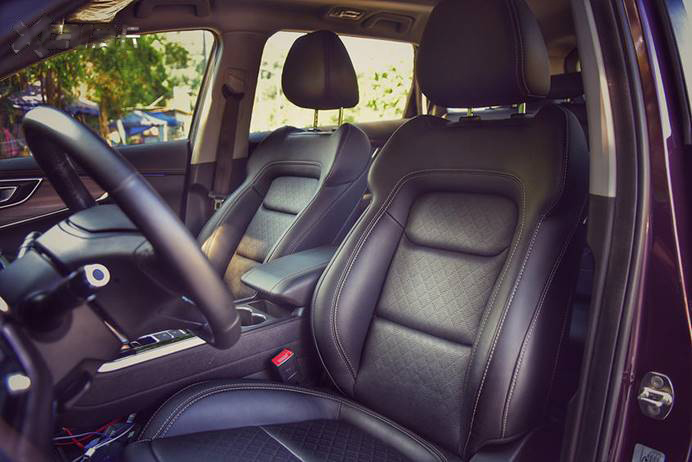 全新一代瑞虎8穿越剑门关,全新一代瑞虎8十万人百城公测