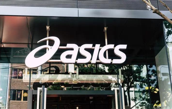 supreme有没有和vans合作,vans买下supreme