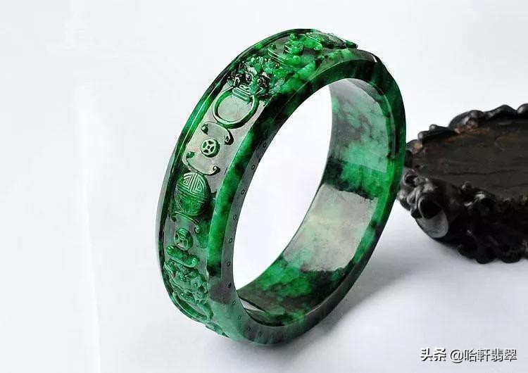 翡翠飘藓不好看吗,翡翠飘花跟不飘花差别