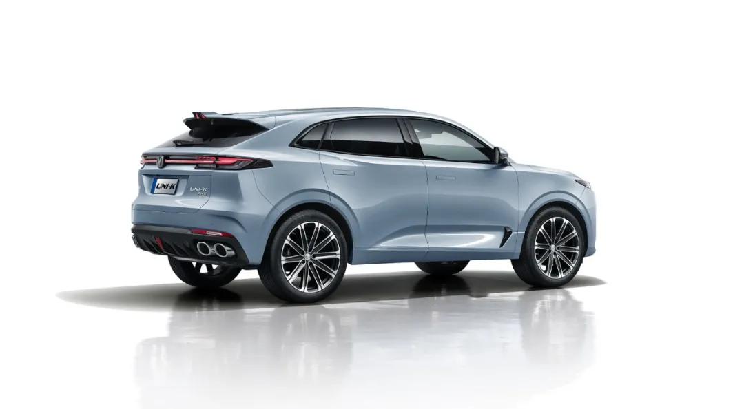 2.0T配8AT，轴距2.89米的UNI-K到底卖多少钱？