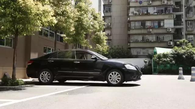 为什么拍卖车成交价那么高,司法拍卖车真实案例