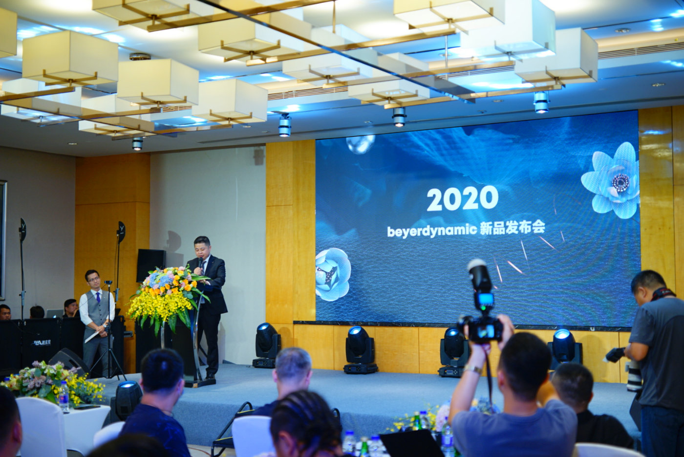 拜亚动力t1三代对比劲浪耳机,拜亚动力t1一二三代评测