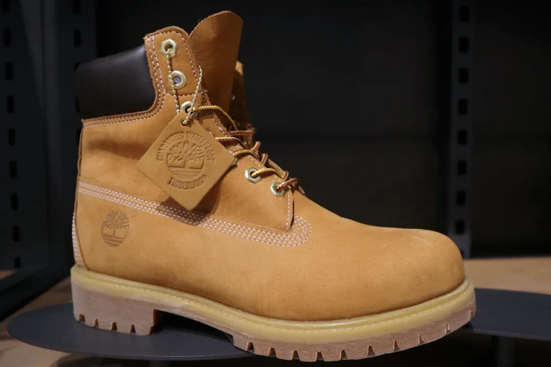 买护肤品送口红,买护肤品送化妆品