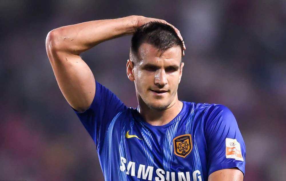 中超苏宁易购足球排名,中超江苏苏宁队前锋