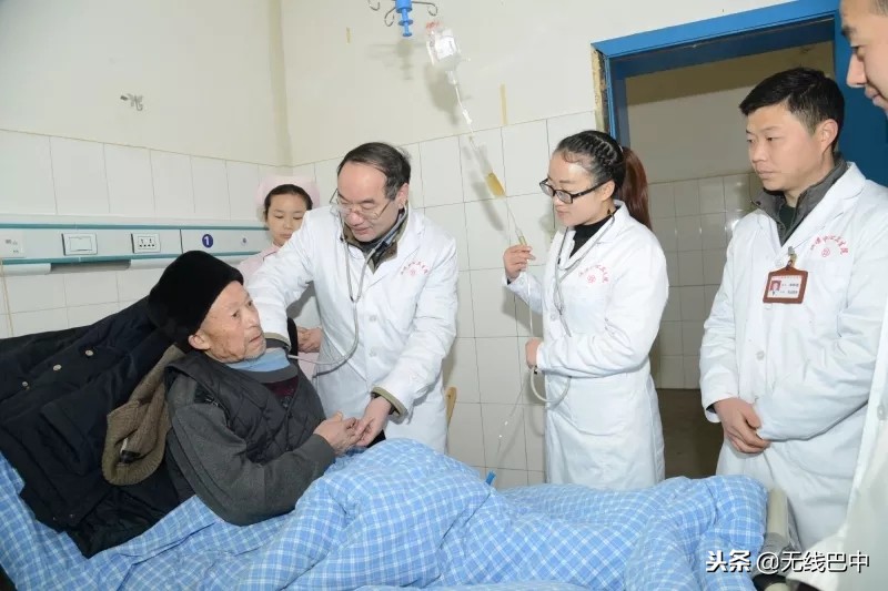 白衣红心修仁术！巴中1人上榜“四川好人”