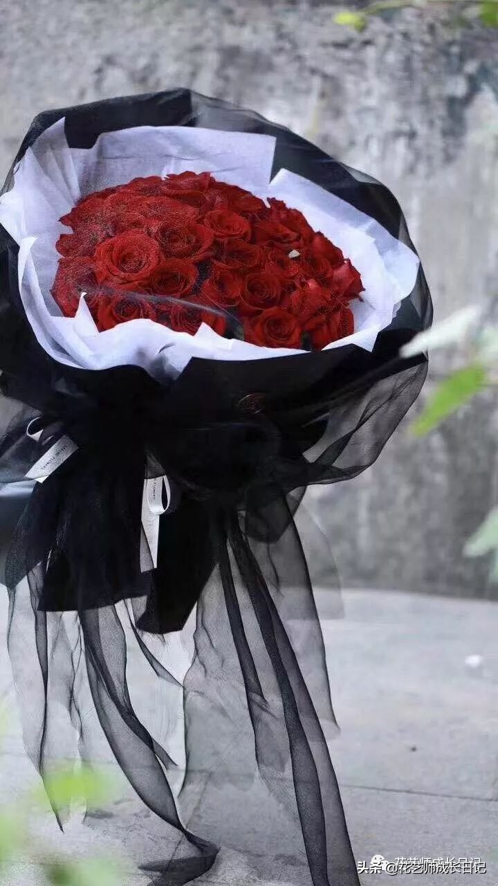 1-999朵玫瑰花分别代表什么花语,1到99朵玫瑰花花语